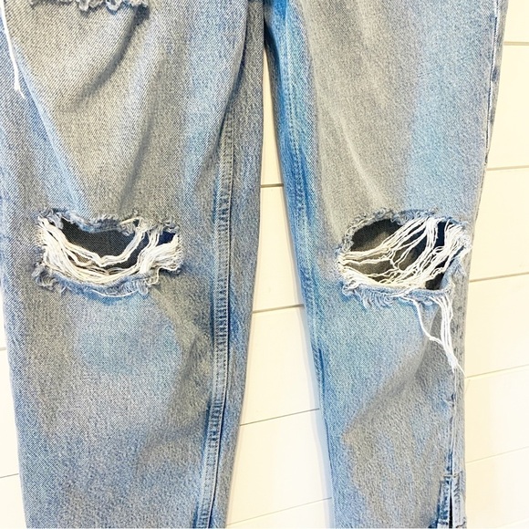 We the free | High Rise Distressed Jeans Size 26 - Picture 8 of 13
